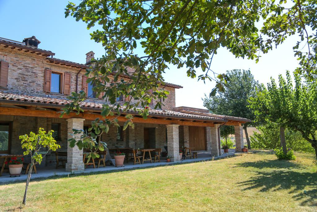 Agriturismo La Caputa Urbania Exterior foto